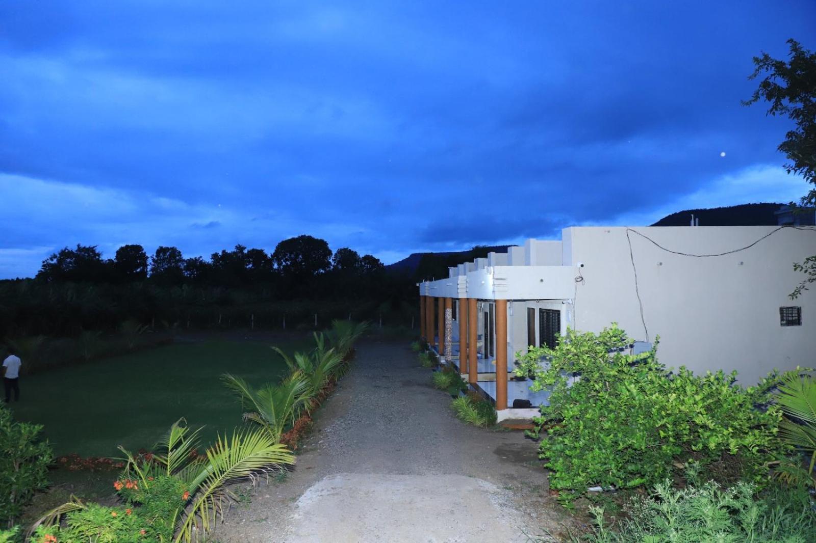 Shri Balaji Resort Ellora Εξωτερικό φωτογραφία